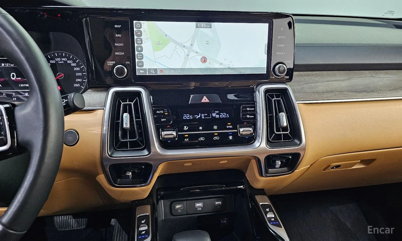Kia Sorento 2.5T* PRESTIGE* REAR-CAMERA* LANE-ASSSIST* , снимка 8 - Автомобили и джипове - 54544300