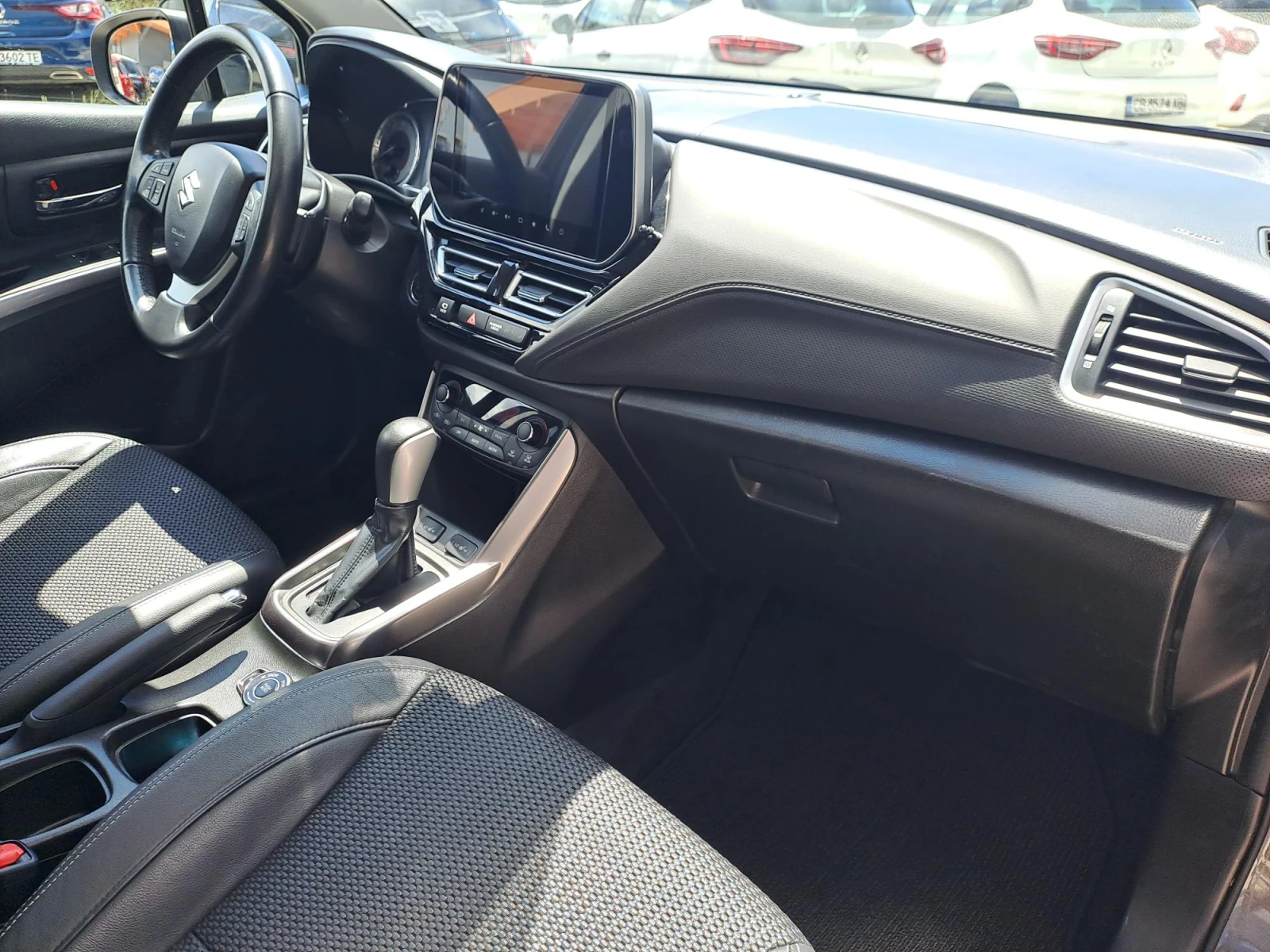 Suzuki SX4 S-Cross 1.4 GLX S/R 4X4 AUTOMATIC 360 Camera, снимка 16 - Автомобили и джипове - 55230616