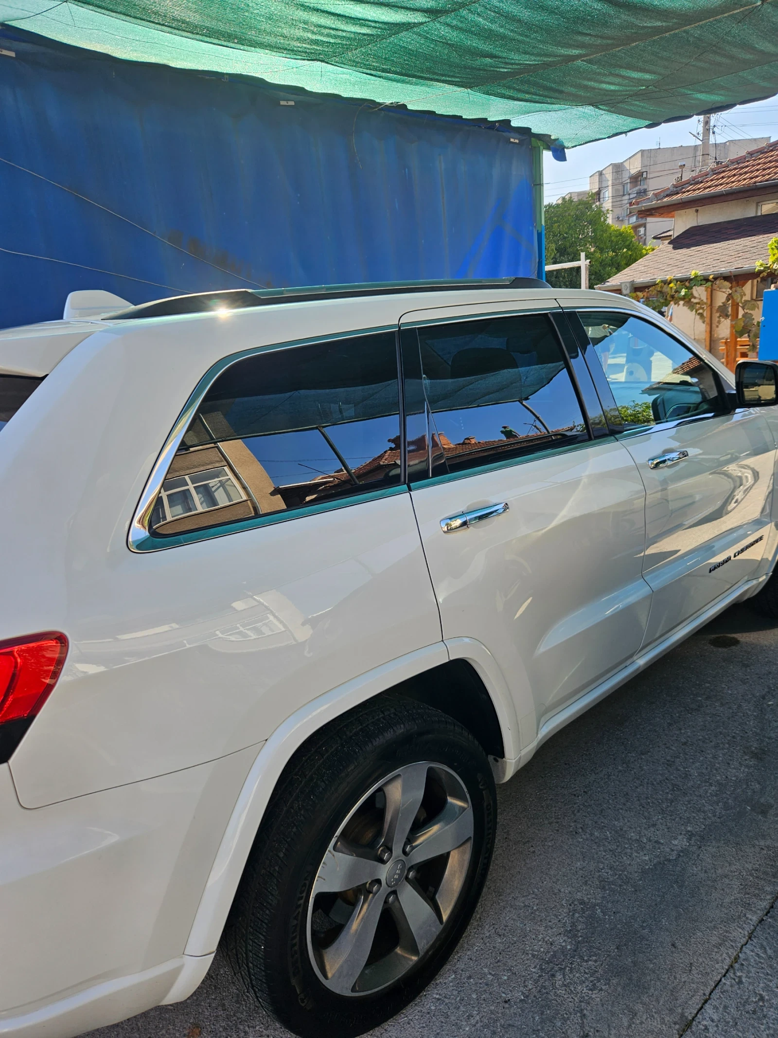 Jeep Grand cherokee Overland 3.6 LPG, снимка 4 - Автомобили и джипове - 56061962