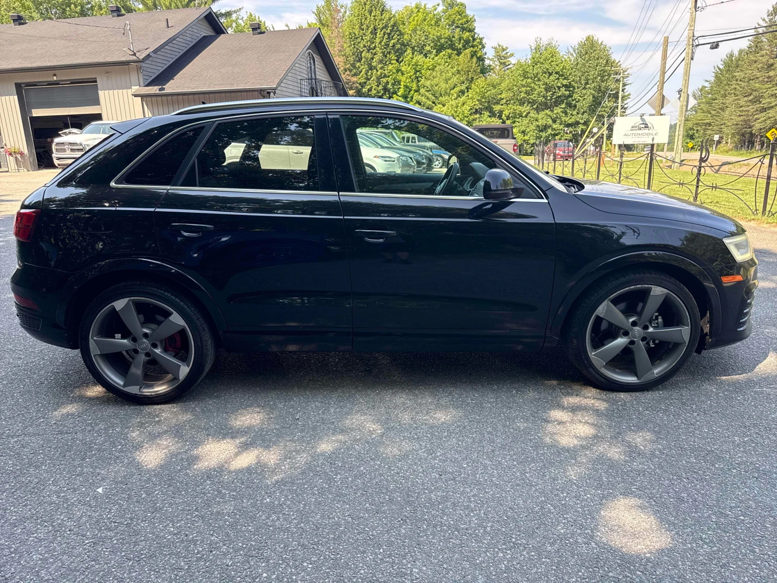 Audi Q3 * Technik S-line* CARFAX* , снимка 3 - Автомобили и джипове - 56139262