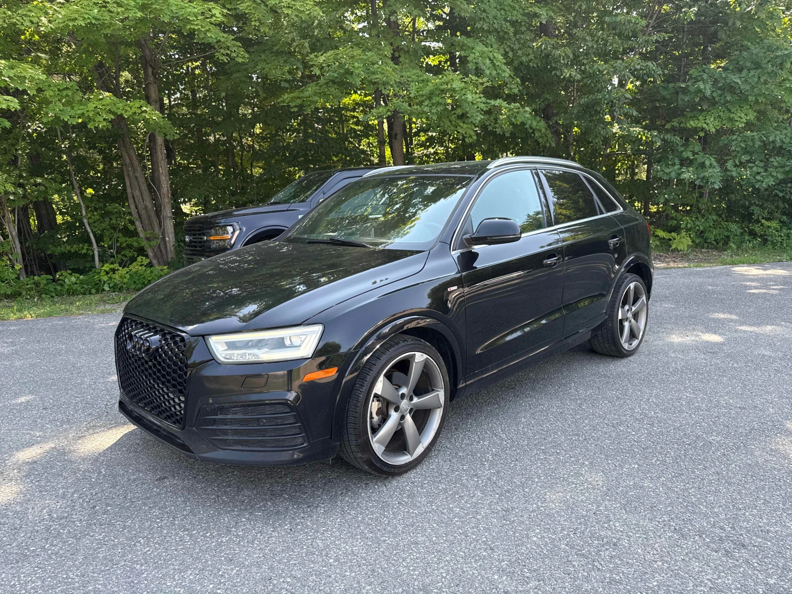 Audi Q3 * Technik S-line* CARFAX* 