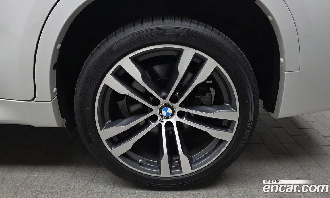 BMW X6 M50d, снимка 7 - Автомобили и джипове - 56157102