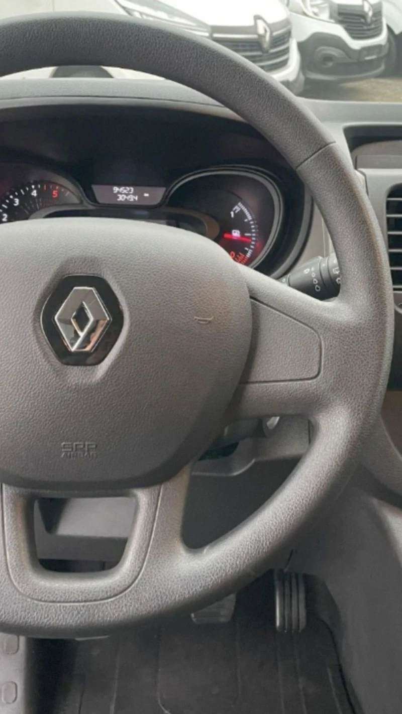 Renault Trafic 1.6 Cdti Klima Navi 94000km, снимка 7 - Бусове и автобуси - 51169279