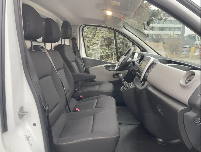 Renault Trafic 1.6 Cdti Klima Navi 94000km, снимка 10 - Бусове и автобуси - 51169279