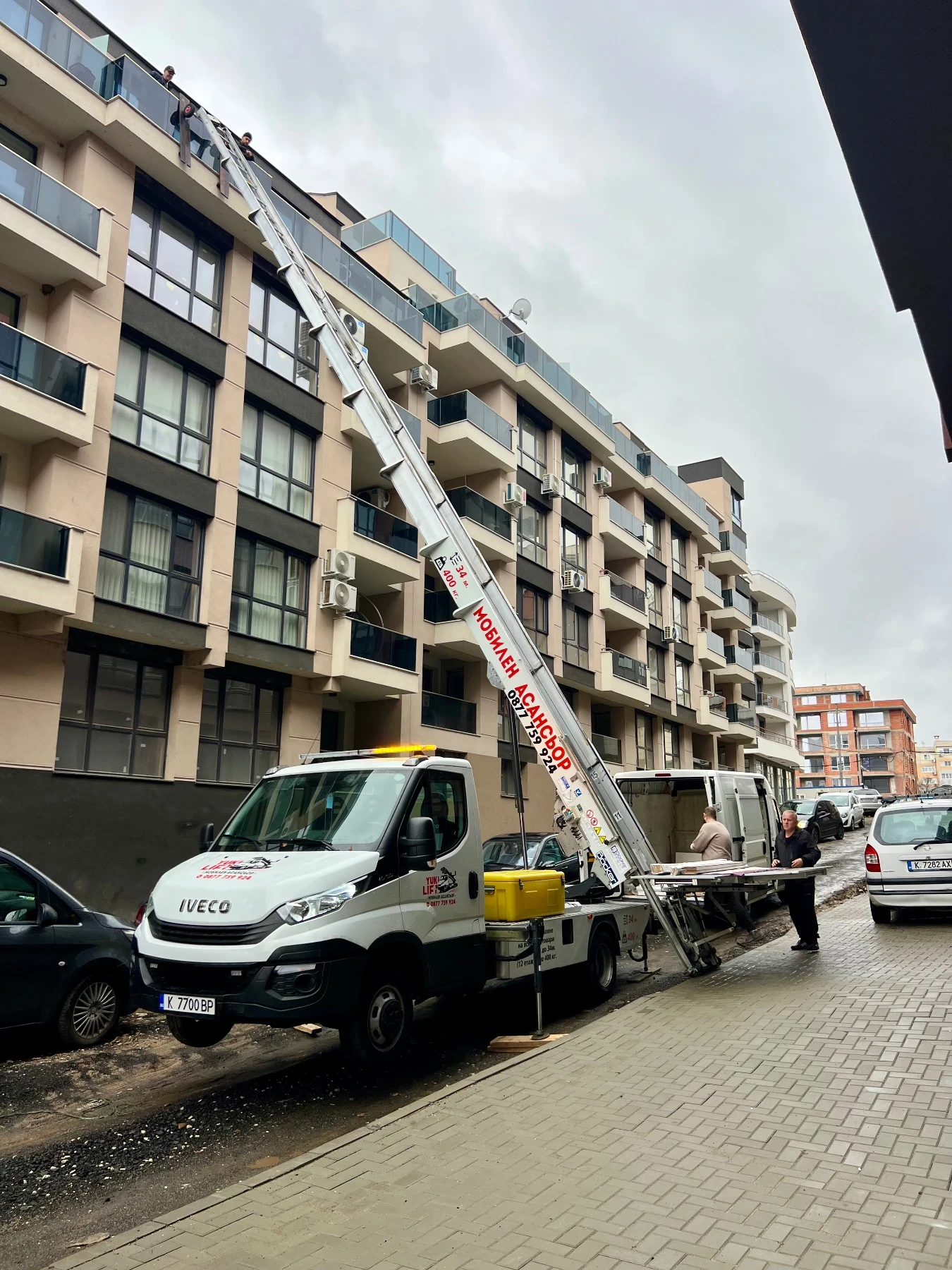 Iveco Daily Мобилен Асансьор/Хаспел 34метра, снимка 1