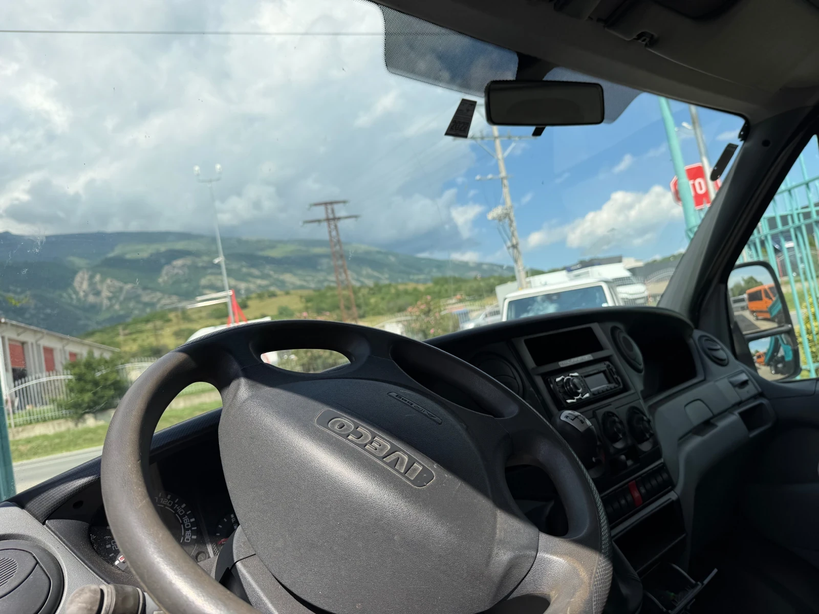 Iveco Daily 3.0HPI* 35C18* Тристранен самосвал* 3.90 метра кош, снимка 2 - Бусове и автобуси - 54854795