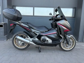 Honda Integra 750, перфектен, обслужен., снимка 5
