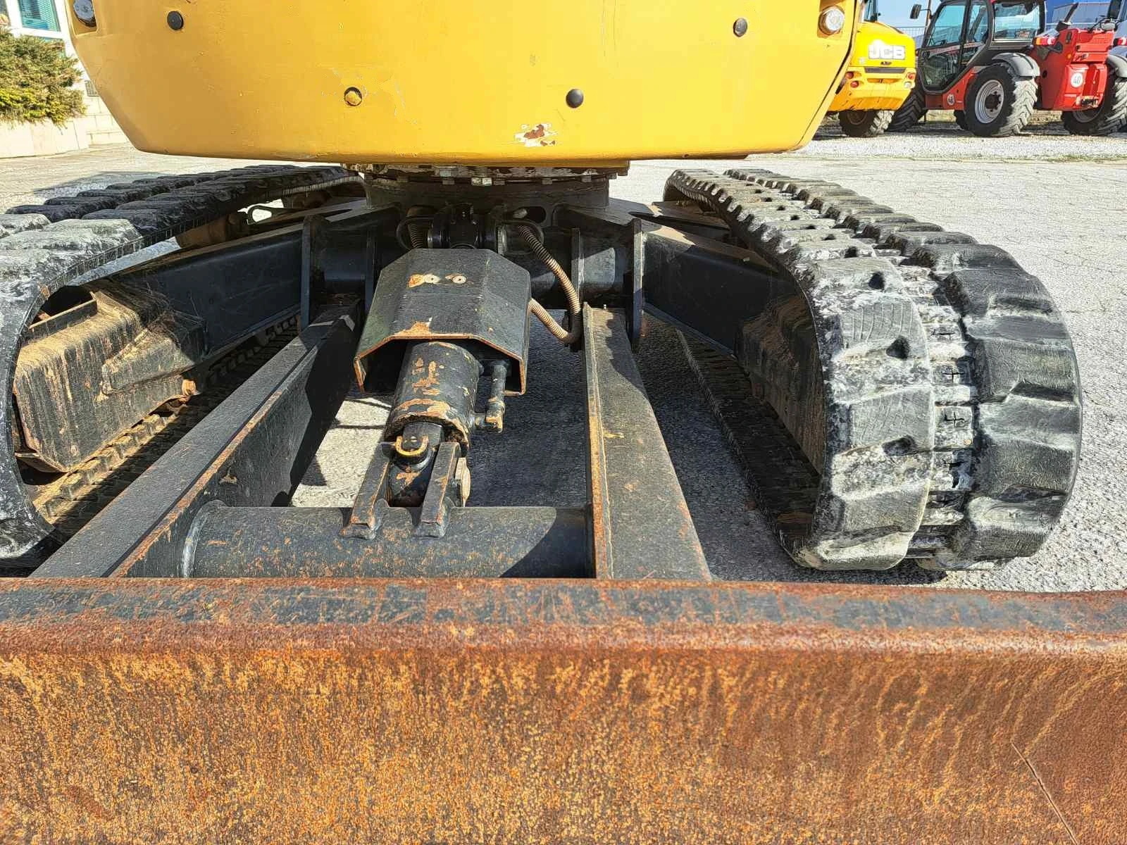  Cat 302.7 DCR | Mobile.bg   13