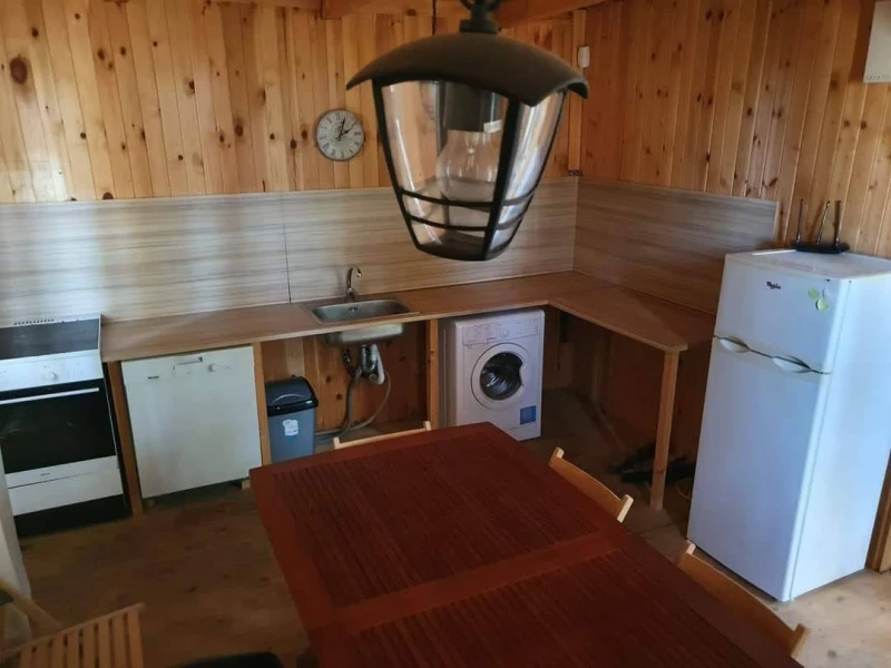 Каравана Compas CRUSADER, снимка 8 - Каравани и кемпери - 52976245