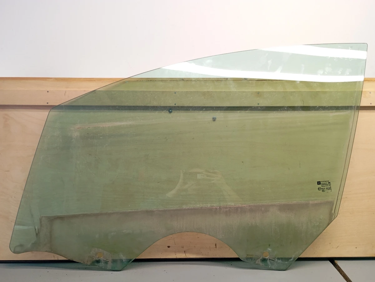 ������ ������ ���� ���� ����� J 1.7� | Mobile.bg � ����������� 1