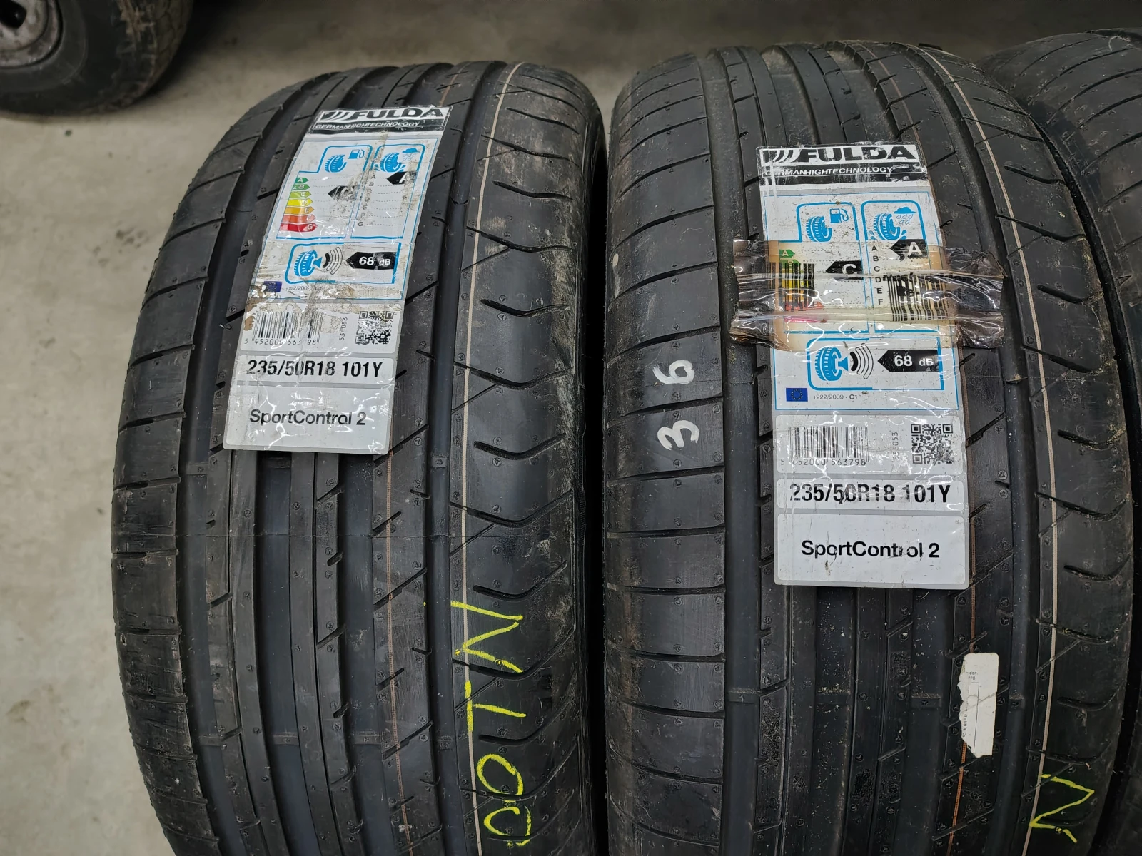 Гуми Летни 235/50R18, снимка 3 - Гуми и джанти - 53746947