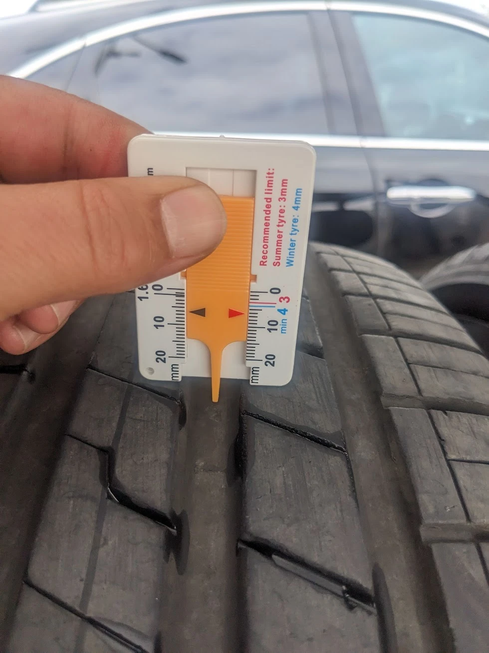 Гуми Летни 265/45R21, снимка 6 - Гуми и джанти - 54484914