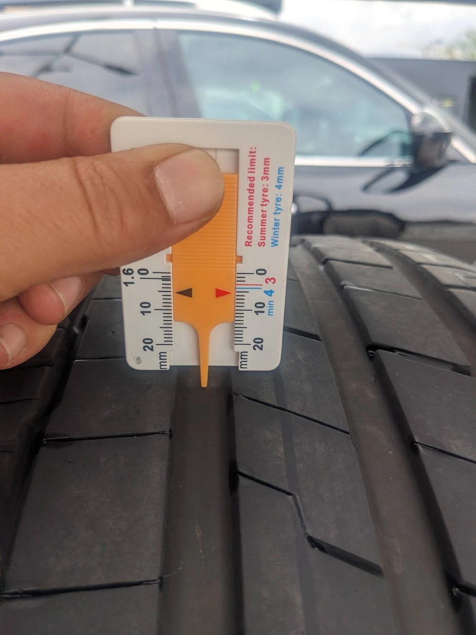 Гуми Летни 265/45R21, снимка 4 - Гуми и джанти - 54484914