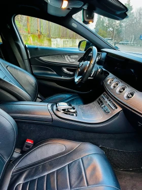 Mercedes-Benz CLS 300 AMG line, снимка 9