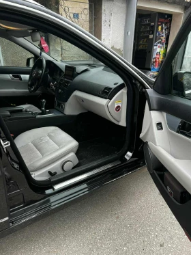 Mercedes-Benz C 220 2.2 CDI, снимка 8