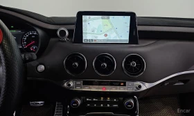 Kia Stinger 3.3* TURBO* GT* ОБДУХВАНЕ* ДИСТРОНИК* ХЕДЪП* 360КА, снимка 9