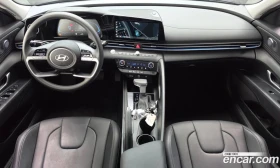Hyundai Elantra 1.6 Smart, снимка 10