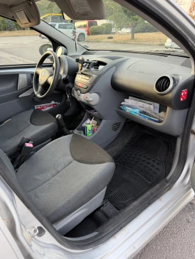 Toyota Aygo, снимка 12