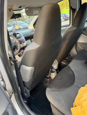 Toyota Aygo, снимка 11