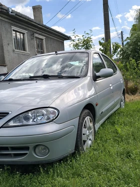 Renault Megane | Mobile.bg    4