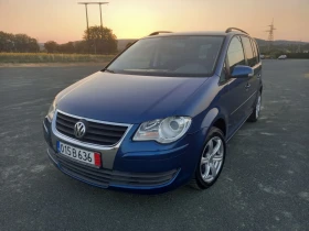 ������ VW Touran