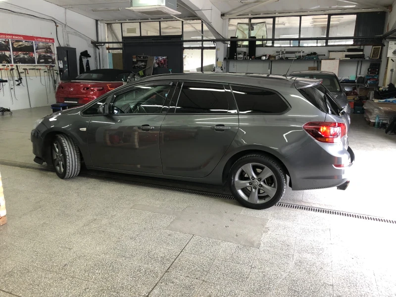 Opel Astra, снимка 4 - Автомобили и джипове - 47748695