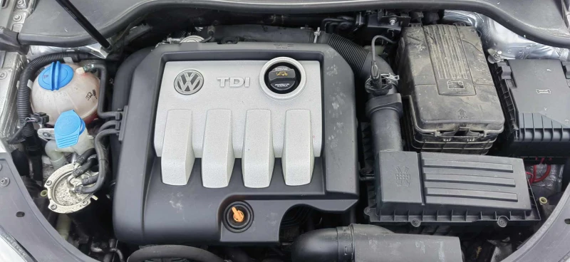 VW Golf 1.9TDI, снимка 15 - Автомобили и джипове - 49025806