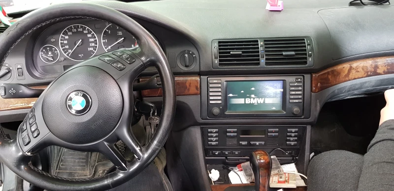 BMW 530 Рейхе, снимка 4 - Автомобили и джипове - 52702630