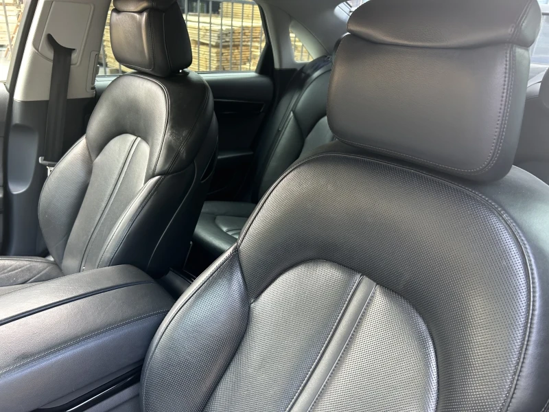 Audi A8, снимка 5 - Автомобили и джипове - 52568208