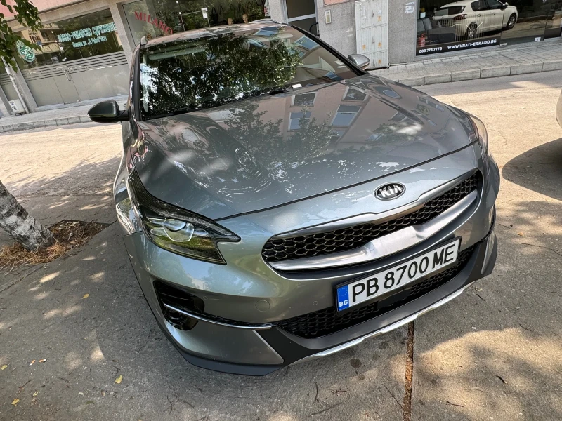 Kia XCeed 1.6crdi/Led/Digital/136к.с./Distronic/156km, снимка 2 - Автомобили и джипове - 52713675