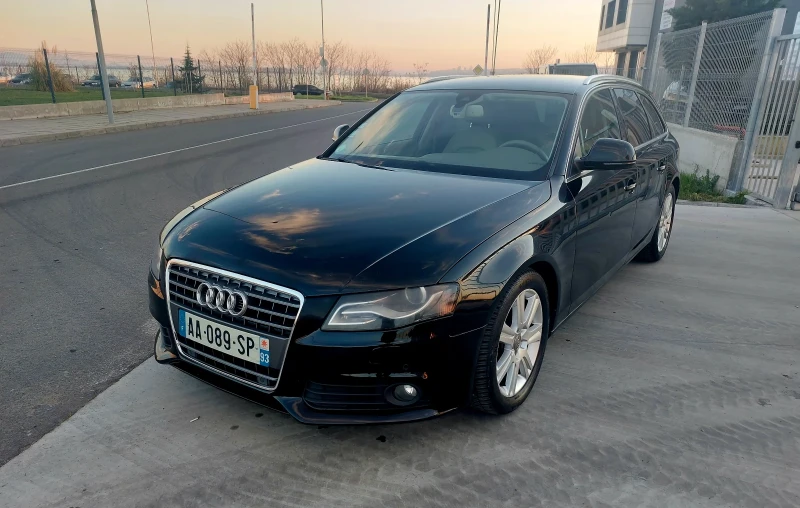 Audi A4, снимка 8 - Автомобили и джипове - 52854427