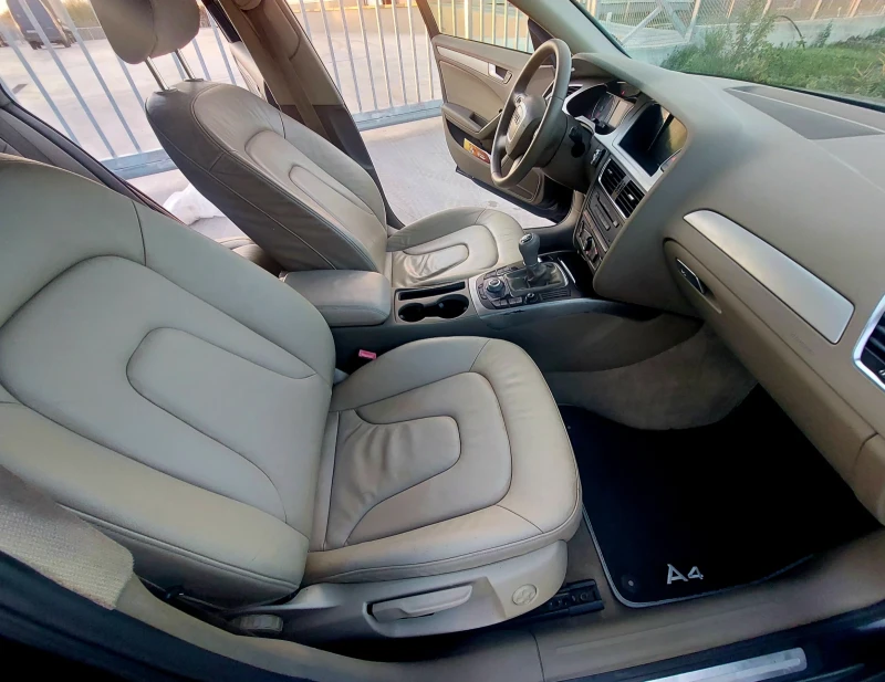Audi A4, снимка 12 - Автомобили и джипове - 52854427