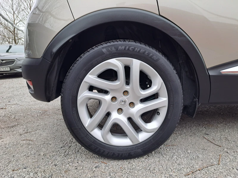 Renault Captur  R-link 1.5dCI-90-AUTO-NAVI-камера, снимка 8 - Автомобили и джипове - 53179036