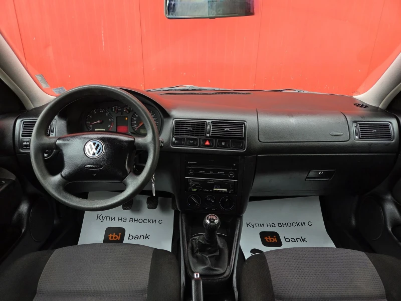 VW Golf 1.6i Регистриран, снимка 10 - Автомобили и джипове - 53274477