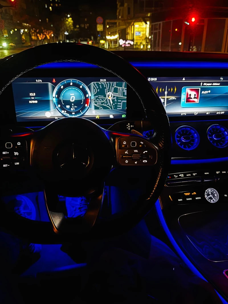 Mercedes-Benz CLS 300 AMG line, снимка 10 - Автомобили и джипове - 53289279