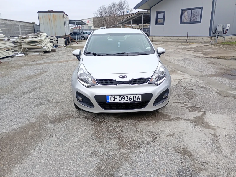 Kia Rio 1.4 crdi, снимка 9 - Автомобили и джипове - 53343346