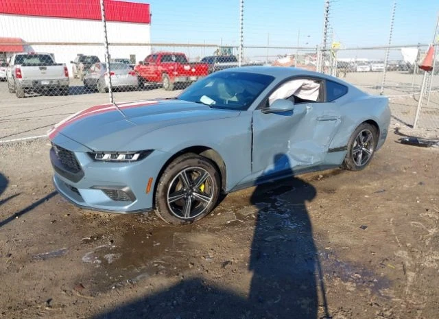 Ford Mustang, снимка 2 - Автомобили и джипове - 48784913