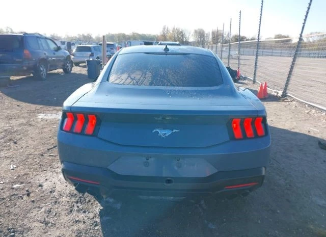 Ford Mustang, снимка 7 - Автомобили и джипове - 48784913