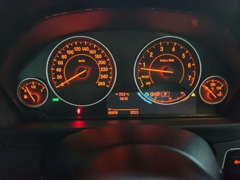 BMW 328 I, снимка 8 - Автомобили и джипове - 55948868