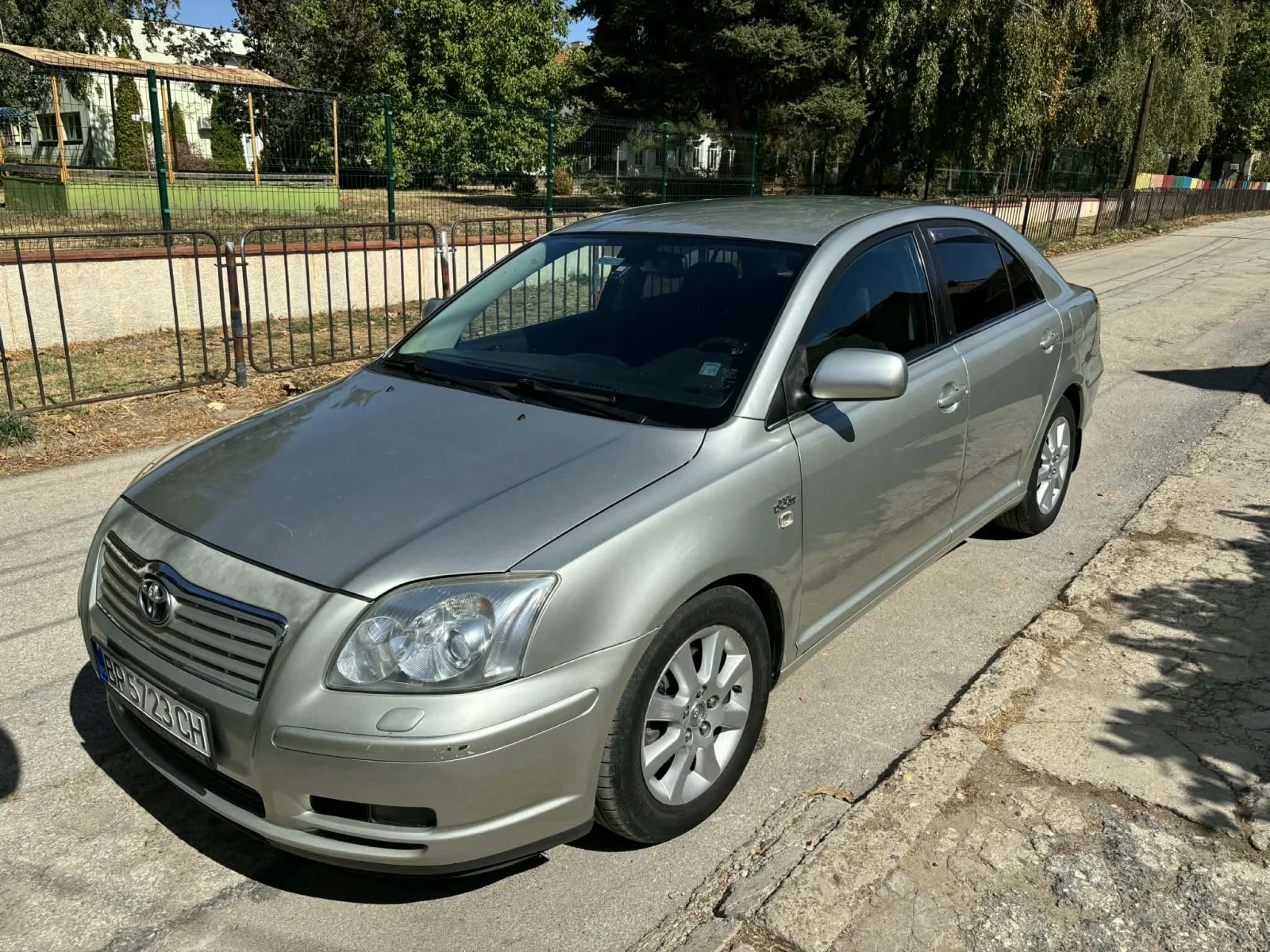 Toyota Avensis D4D , снимка 1