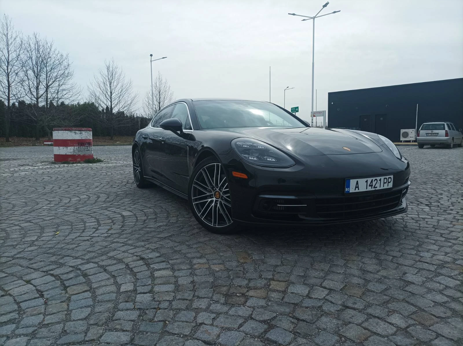 Porsche Panamera Executive 4S - изображение 2
