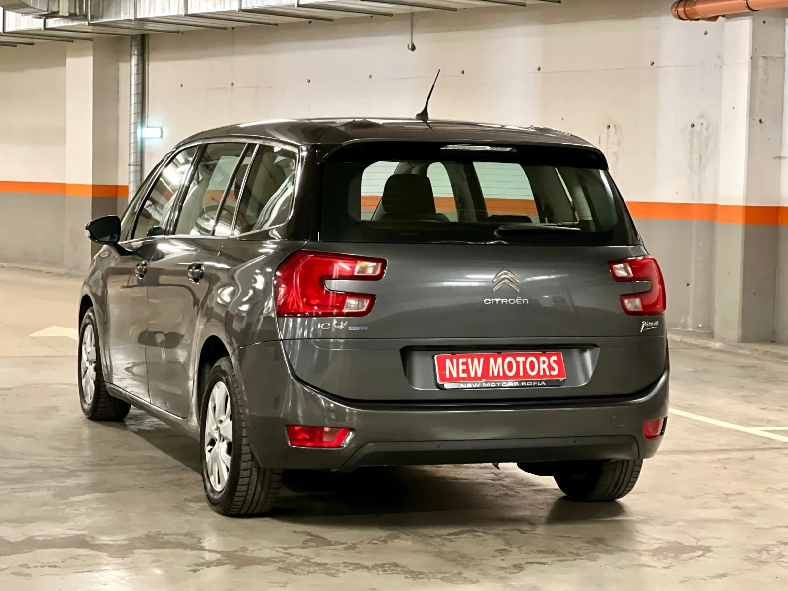 Citroen Grand C4 Picasso 1.6HDI 7места лизинг през Уникредит по 290 лева  - изображение 6