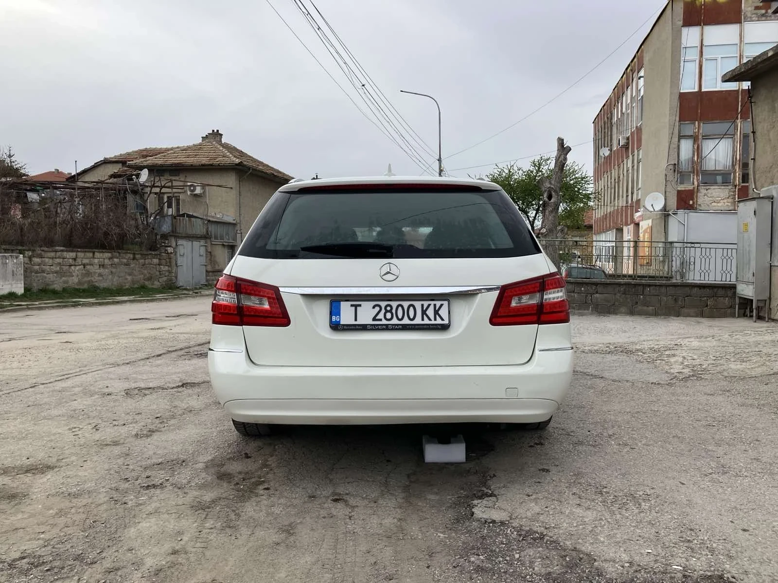 Mercedes-Benz E 220  - изображение 8