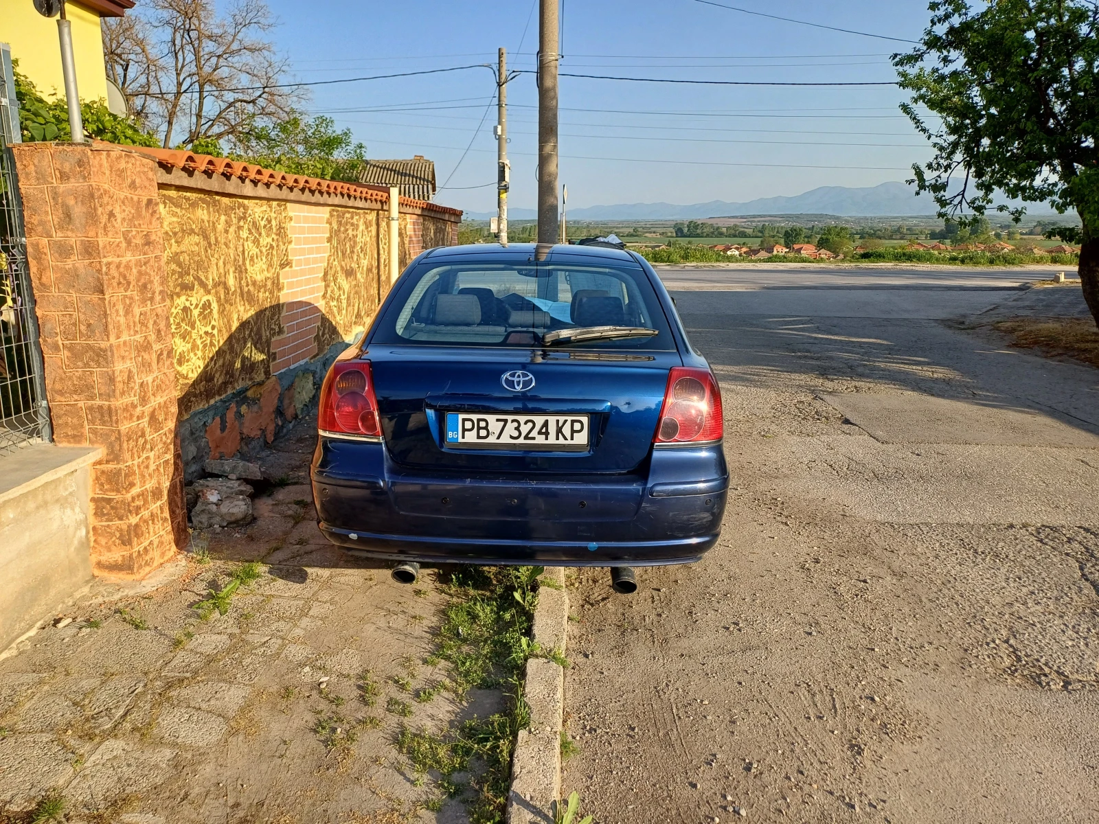 Toyota Avensis D4D - изображение 4