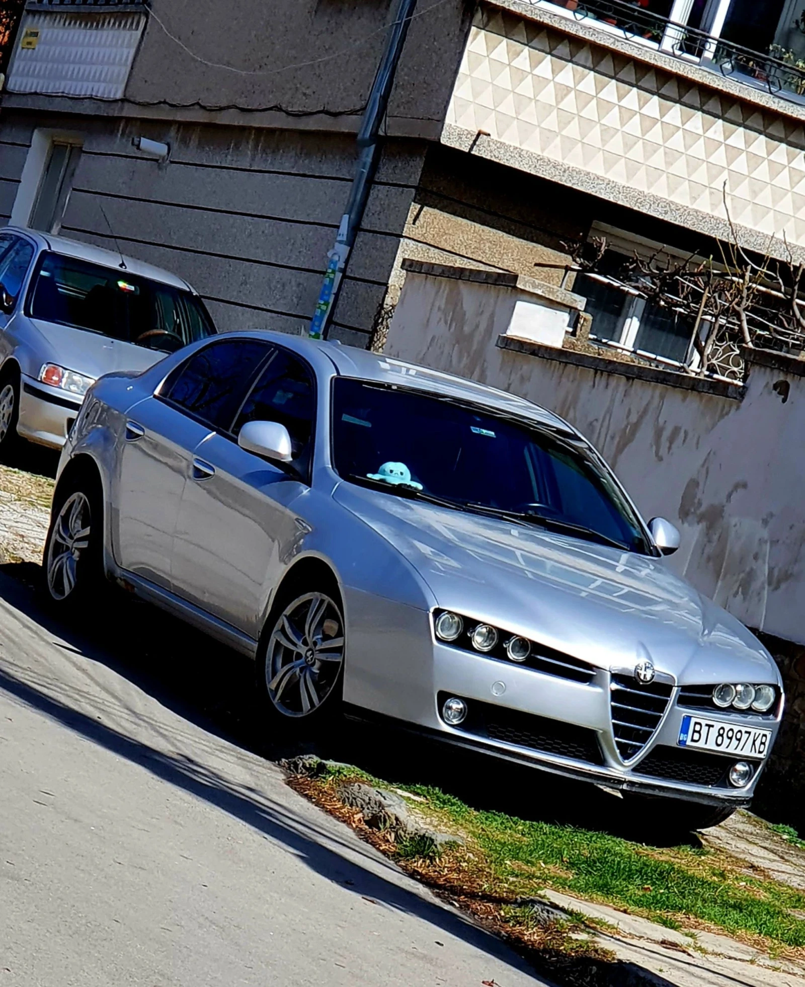 Alfa Romeo 159  - изображение 2