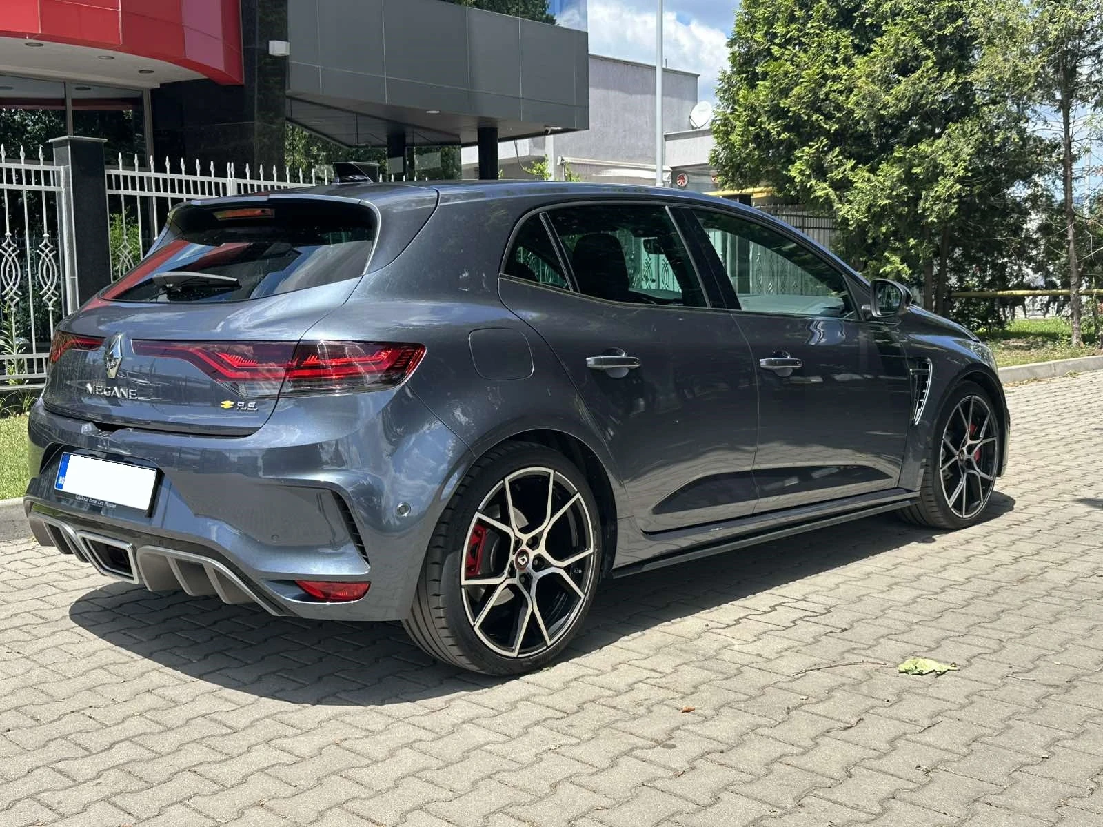 Renault Megane RS TROPHY* FACELIFT* Гаранция* BOSE*  - изображение 4
