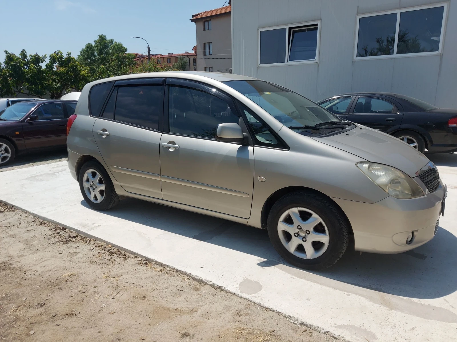 Toyota Corolla verso 1, 6 бензин/LPG - изображение 3