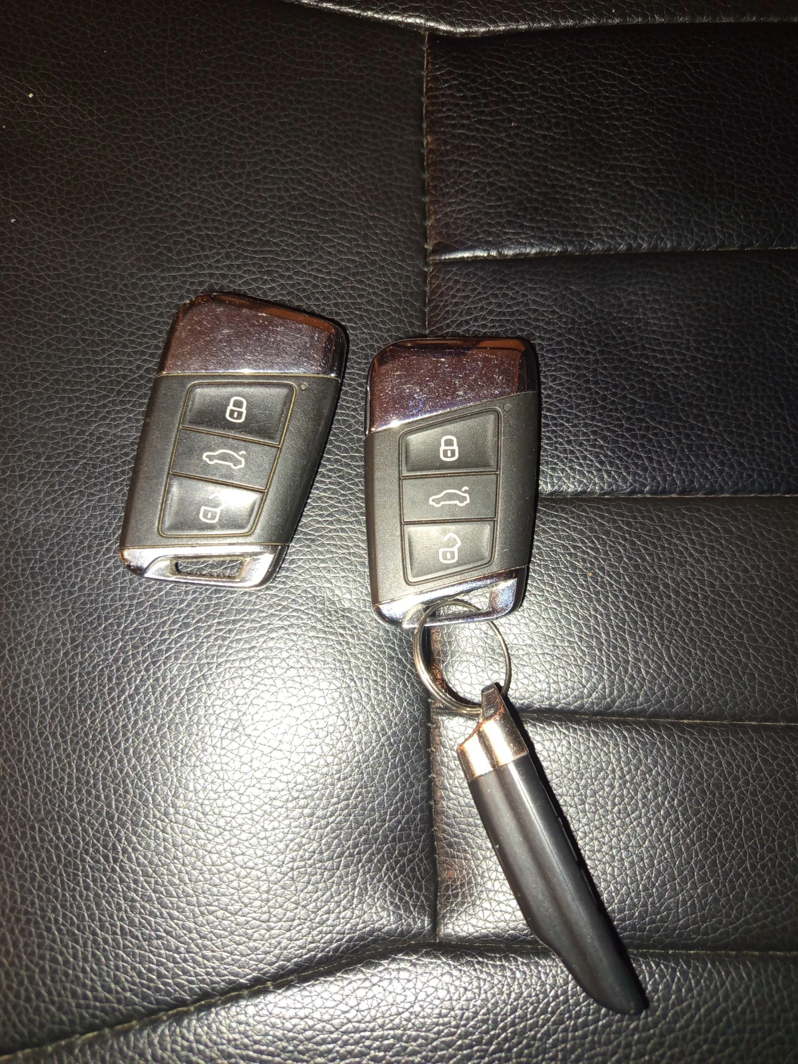 VW Passat B8 keyless digital distronik | Mobile.bg   17