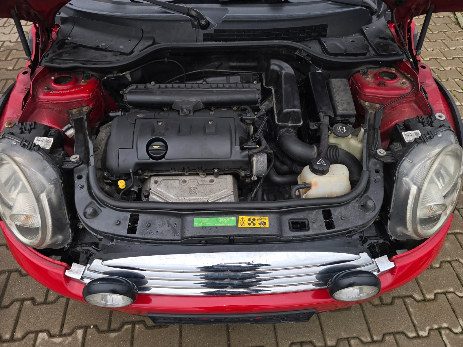 Mini Cooper 1.6i 2008 г. ЕВРО 4 ПАНОРАМА - изображение 10