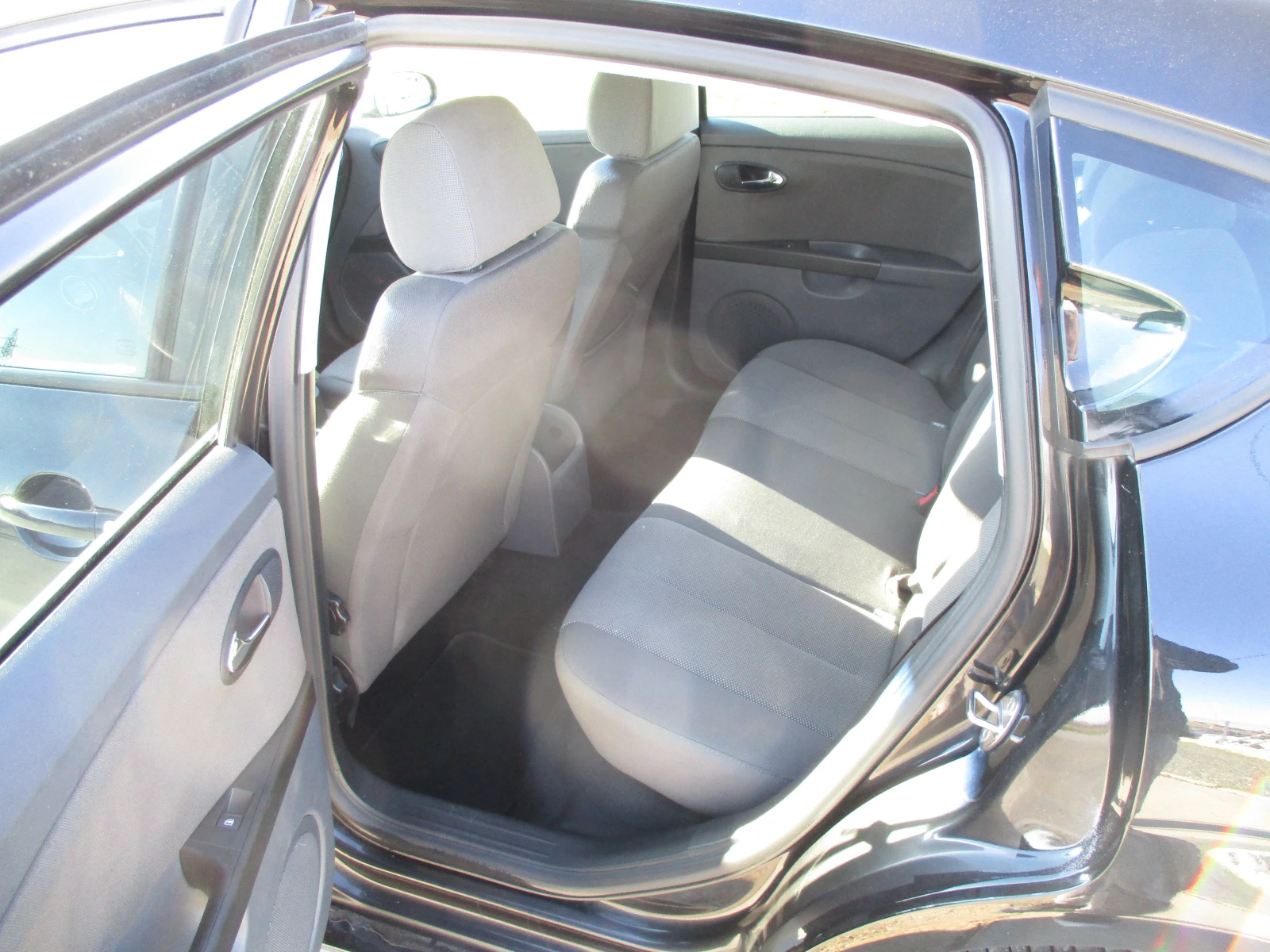 Seat Leon 2.0TDI/140./6-/  | Mobile.bg   12